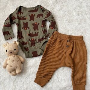 Old Navy Cozy Baby Bear Onesie and Thermal Pants Set